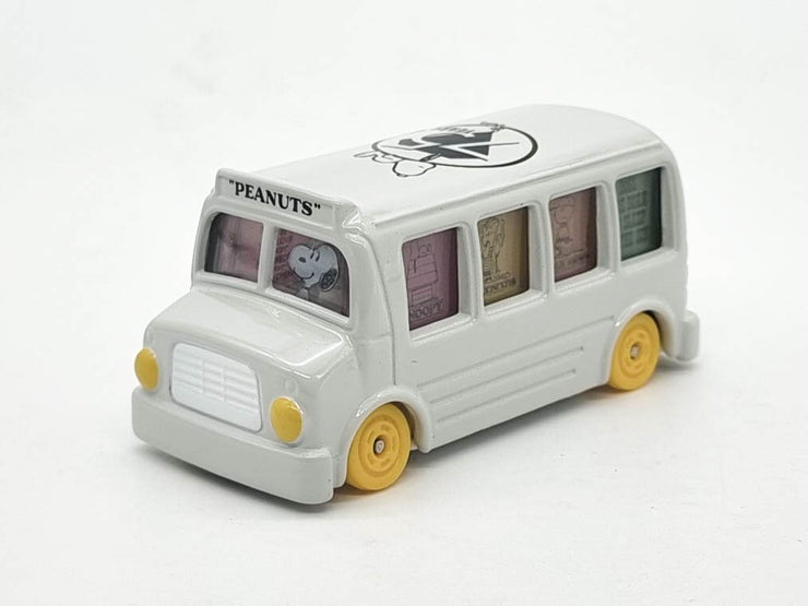 Tomica Dream Tomica Snoopy Lotto'25 (Box of 6pcs)