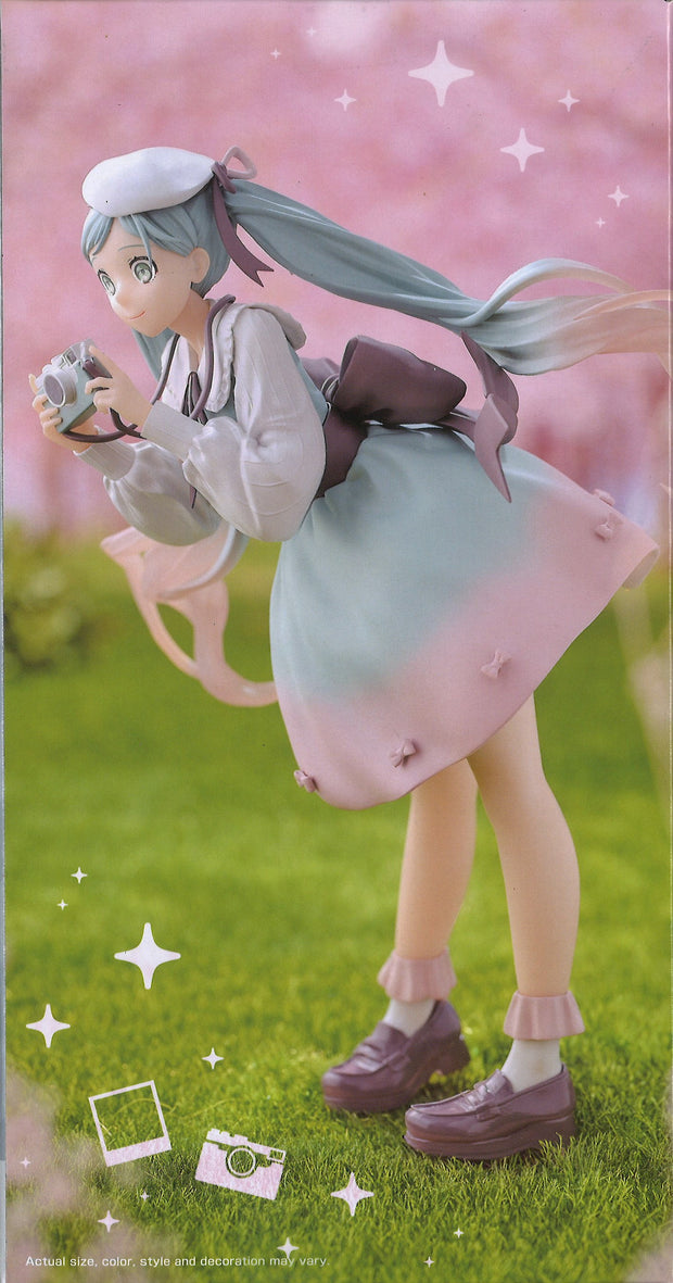 Banpresto Hatsune Miku Holiday Memories Camera