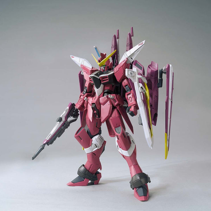Mg 1/100 Justice Gundam