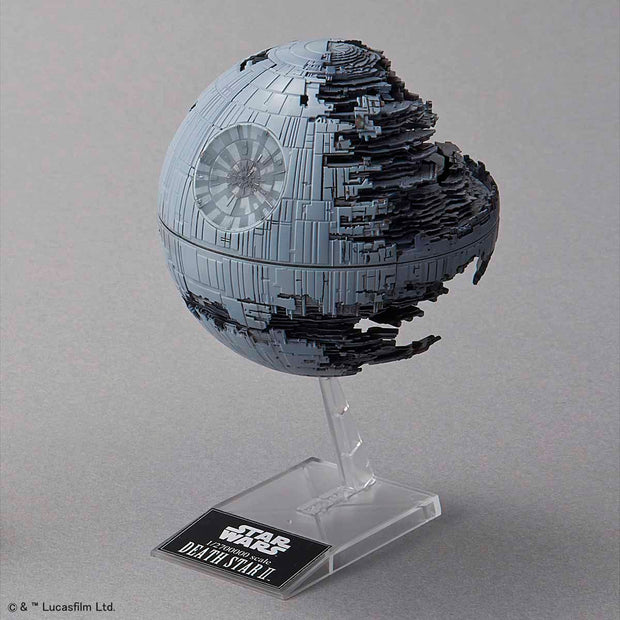 Star Wars 1/2700000 Star Wars Death Star II & 1/14500 Star Destroyer