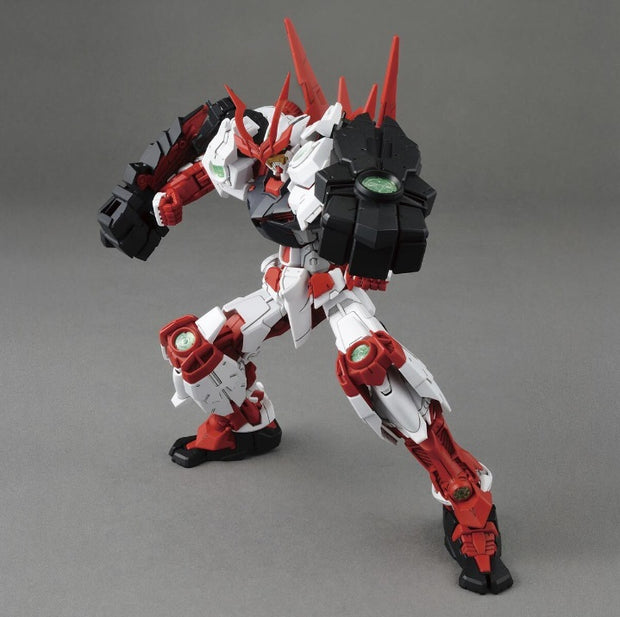 Mg 1/100 Sengoku Astray Gundam