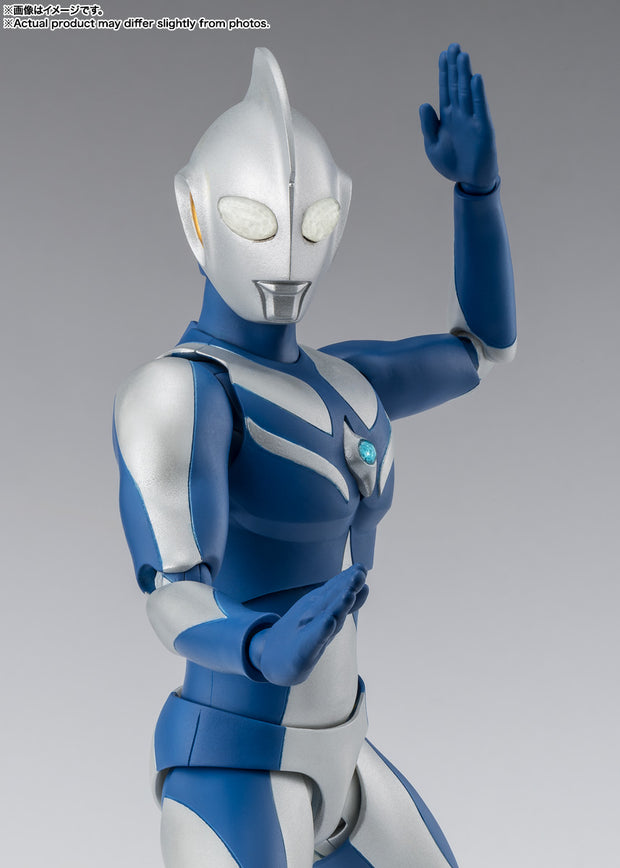 SHF Ultraman Cosmos Luna Mode