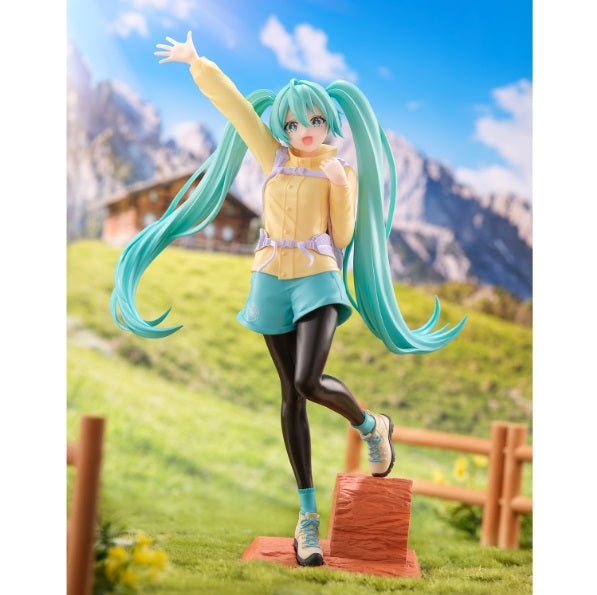 Hatsune Miku Holiday Memories Mountain Climbing