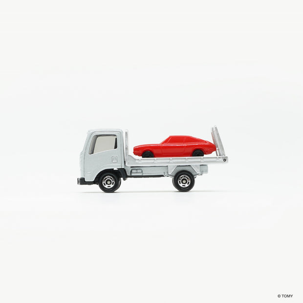 Tomica Asia Original AO-02 Isuzu Carrier Truck For Asia Dec'22