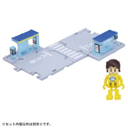 Tomica Town Bus Stop with Passenger