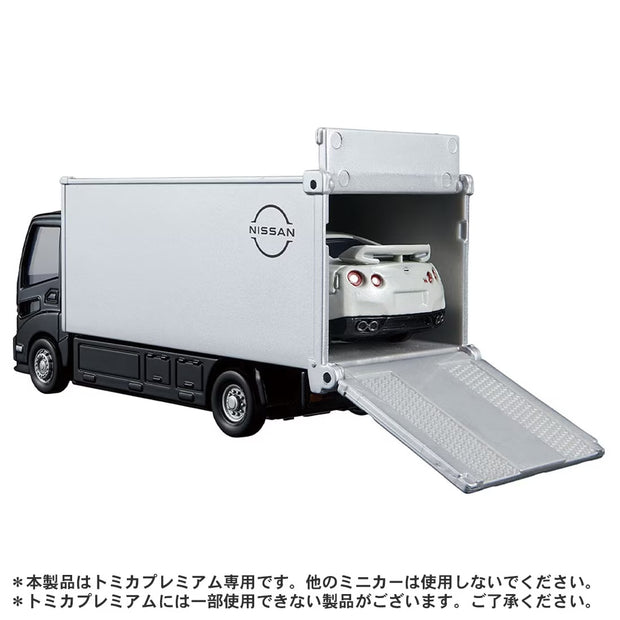 Tomica Premium Transporter Nissan GT-R '25