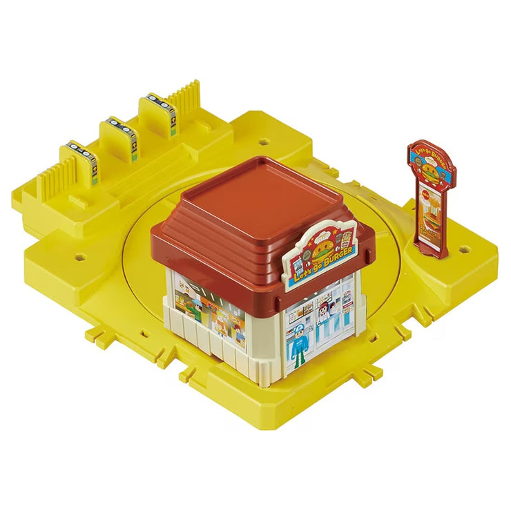 Plarail (956853) Action Town Drive Through