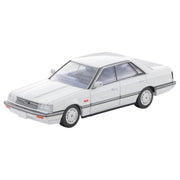 Tomy Tec LV-N351A Nissan Skyline 4 Door Hardtop 1800 Passage (White) 1985