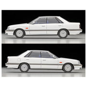 Tomy Tec LV-N351A Nissan Skyline 4 Door Hardtop 1800 Passage (White) 1985