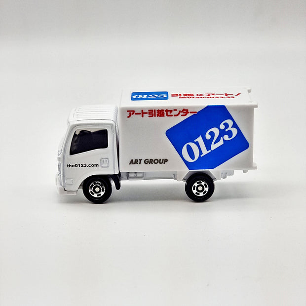 188407 Isuzu Elf Art Moving Company