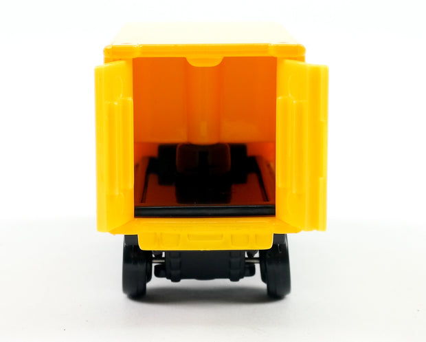 158684 DHL Truck