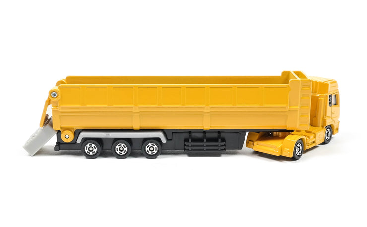 175667 Long Tomica UD Trucks Quon Trailer Dump