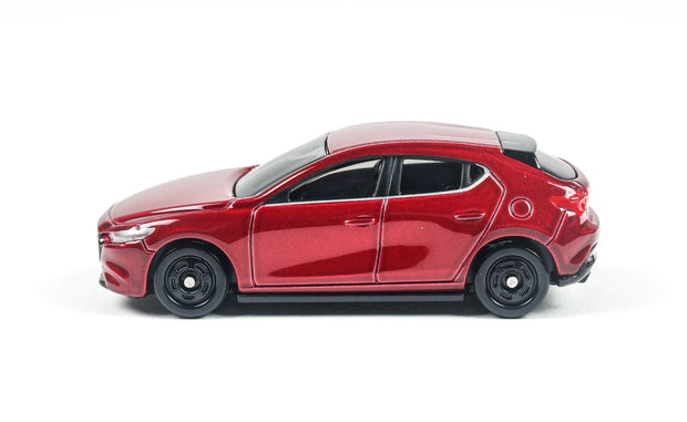 156635 Mazda 3