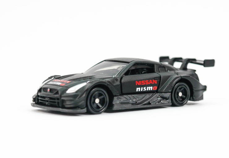 102618 Nissan GT-R GT500