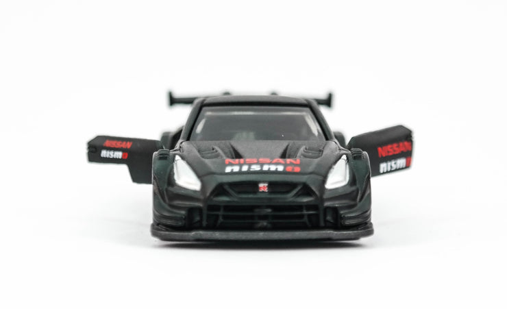 102618 Nissan GT-R GT500