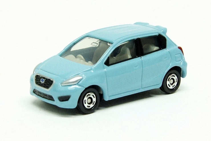 TOMICA DATSUN GO SKY