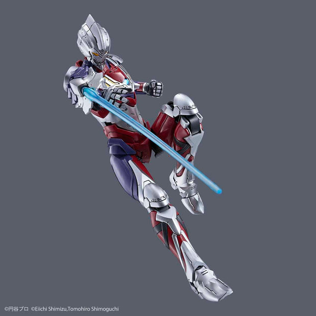 Figure Rise Standard 1/12 Ultraman Suit Tiga