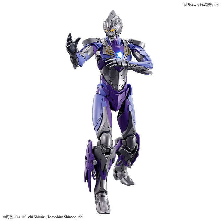 Figure-rise Standard Ultraman Suit Tiga Sky Type Action