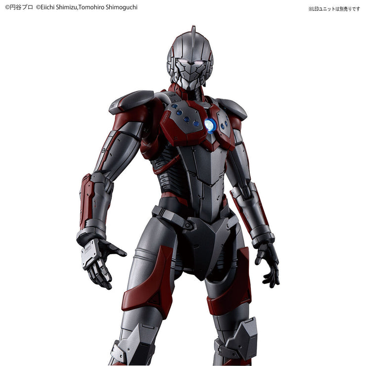 Figure-Rise Standard Ultraman Suit Zoffy Action