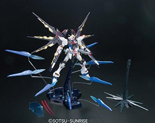 Mg 1/100 Strike Freedom Gundam Full Burst Mode