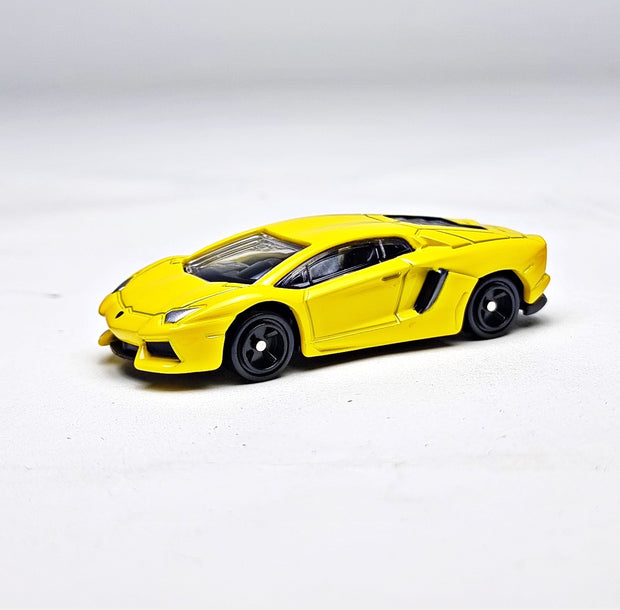 Tomica Asia Original AO-03 Lamborghini Aventador