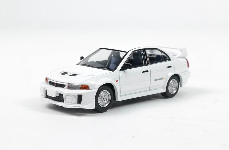 LV-N187C Mitsubishi Lancer RS Evolution V White