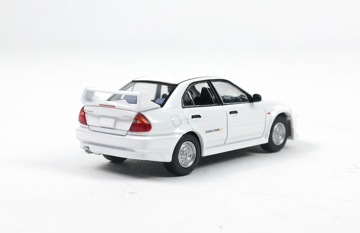 LV-N187C Mitsubishi Lancer RS Evolution V White