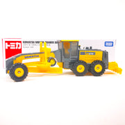 [Farmer Pack] Yanmar Tractor + No.28 Yanmar Combine YH590 + Toyota Town Ace + Komatsu Motor CRA GD675-6